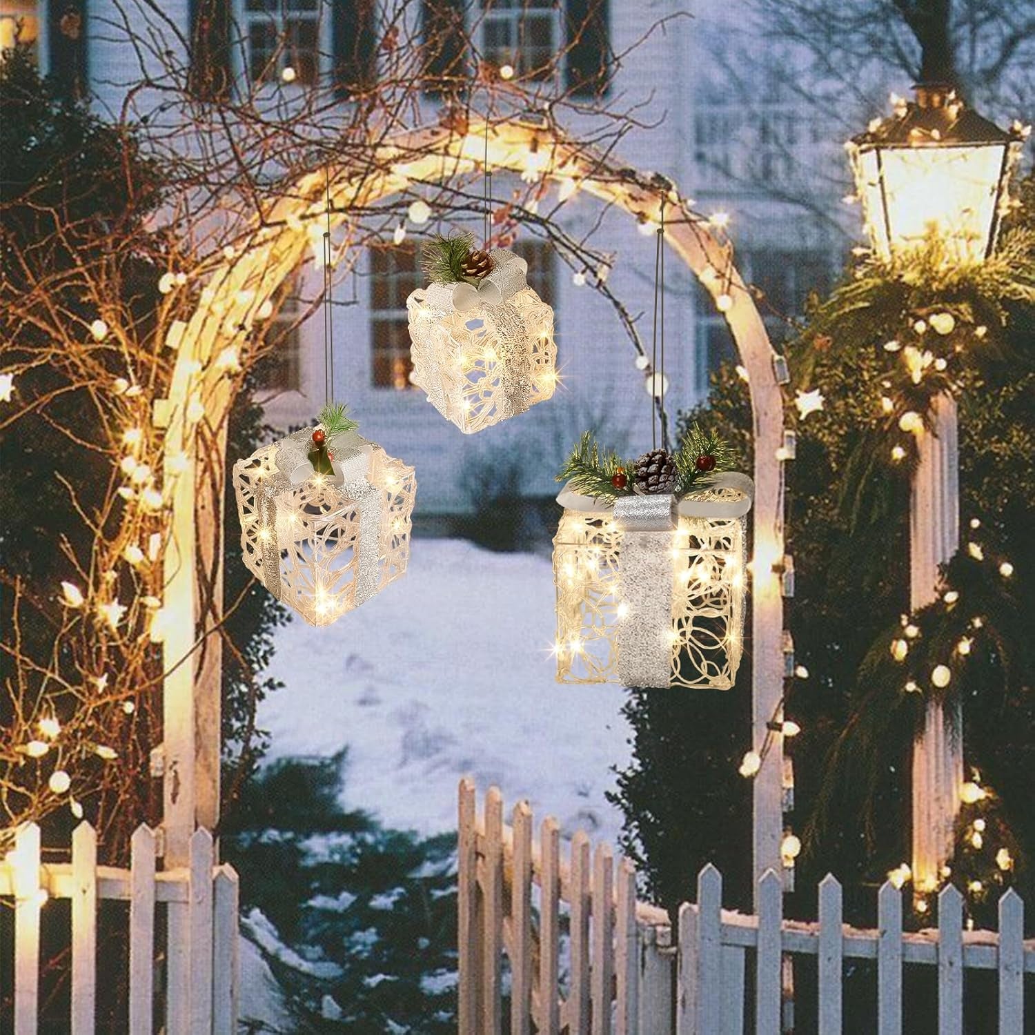 Christmas Lighted Gift Boxes, Set of 3 White Gift Box with 48 Warm White Lights, Outdoor Decorations Plug in for Yard Lawn Porch Holiday